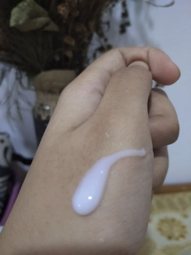 Sariayu Acne Facial Foam review photo by alyeah