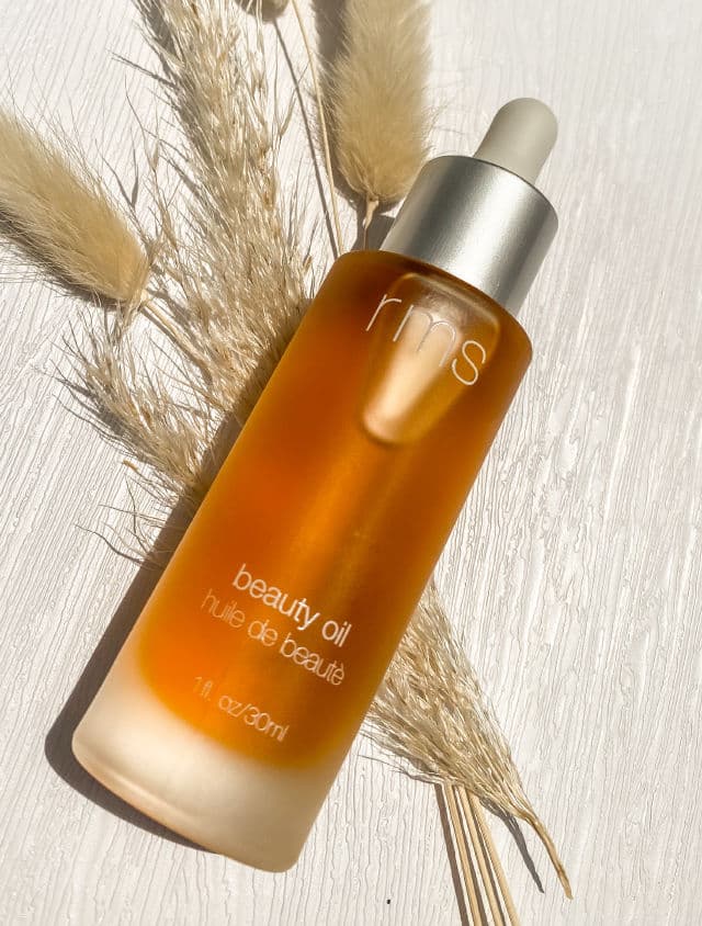 rms beauty Beauty Oil review photo by amandaempleo