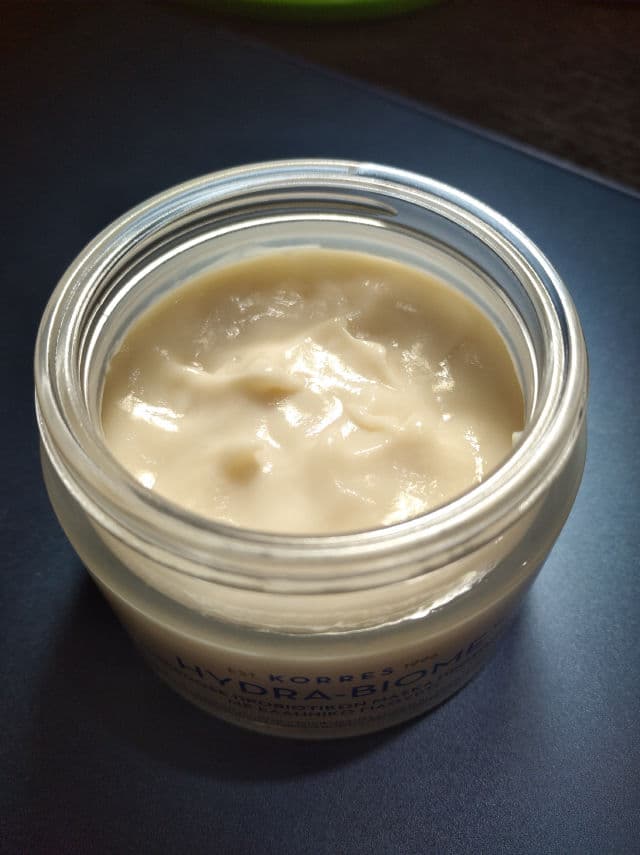 Korres Greek Yoghurt Probiotic Superdose Face Mask review photo by anatriesskincare