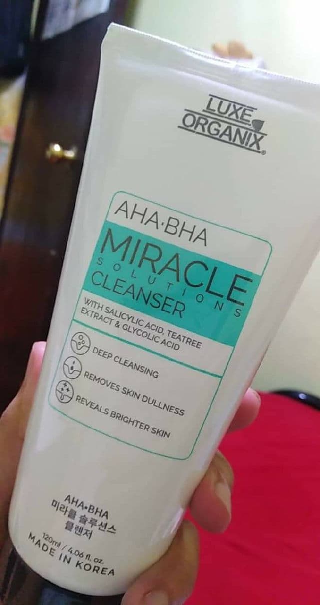 Luxe Organix Miracle Solutions Cleanser AHA/BHA Deep Pore Cleansing & Brightening review photo by angegege