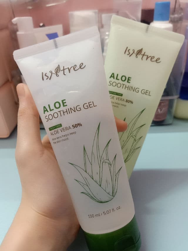 ISNTREE Aloe Soothing Gel Fresh review photo by angie852g7