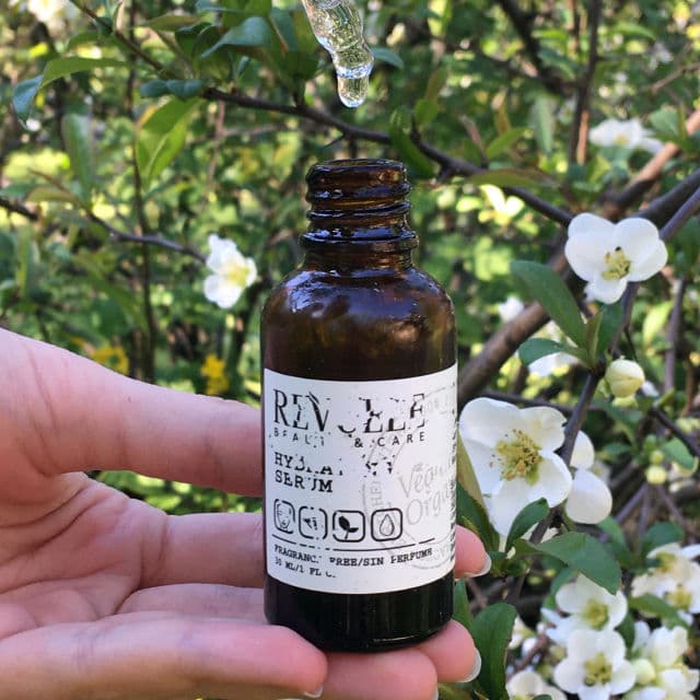 Revuele Vegan & Organic Hydrating Serum review photo by annaya