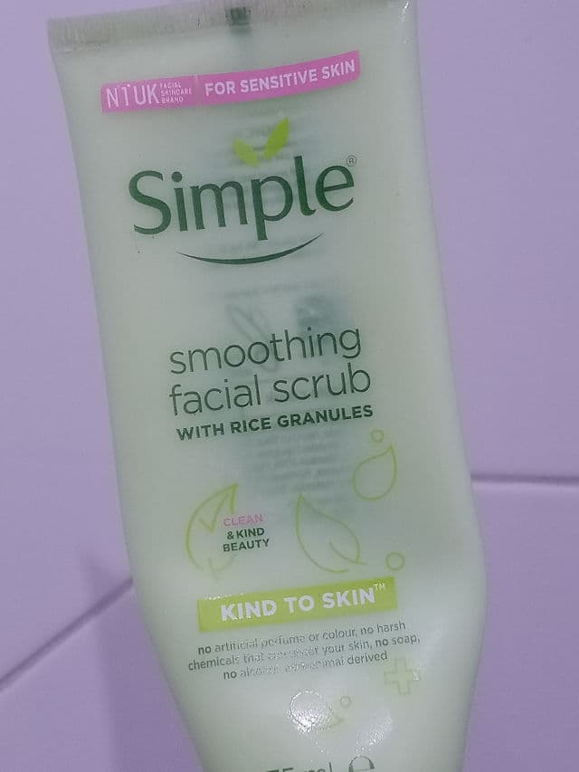 Simple Kind to Skin Smoothing Facial Scrub review photo by ashareview