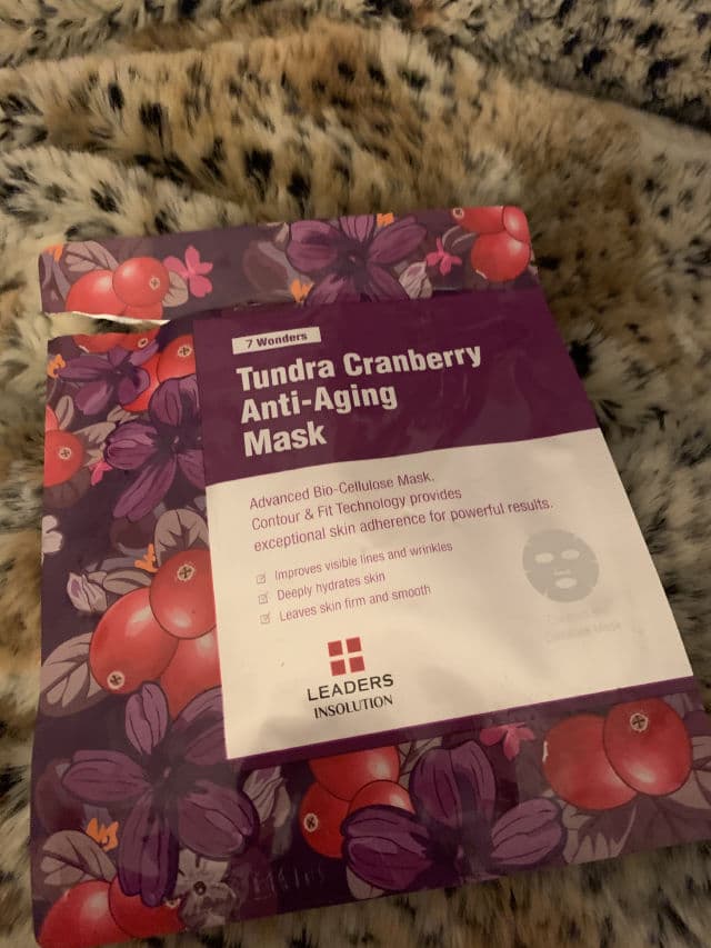 LEADERS 7 Wonders Tundra Cranberry Anti-Aging Mask review photo by ashysaurusrex