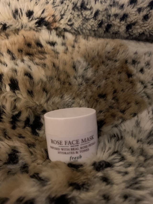 fresh Rose Face Mask review photo by ashysaurusrex