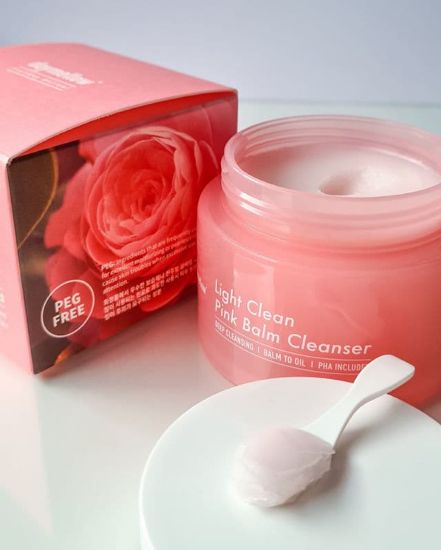 DAYMELLOW Light Clean Pink Balm Cleanser review photo by askinmood