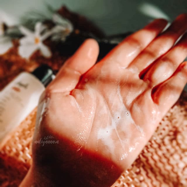Haple Ivey Face Wash review photo by auliyaaaara