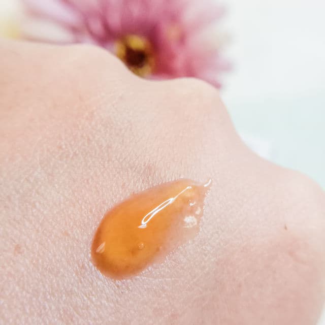 Pratista Derma Pure Gel Treatment review photo by auliyaaaara