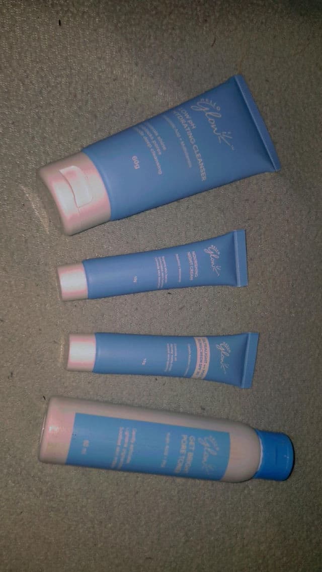 Hello Glow Low pH Hydrating Cleanser review photo by aventrap