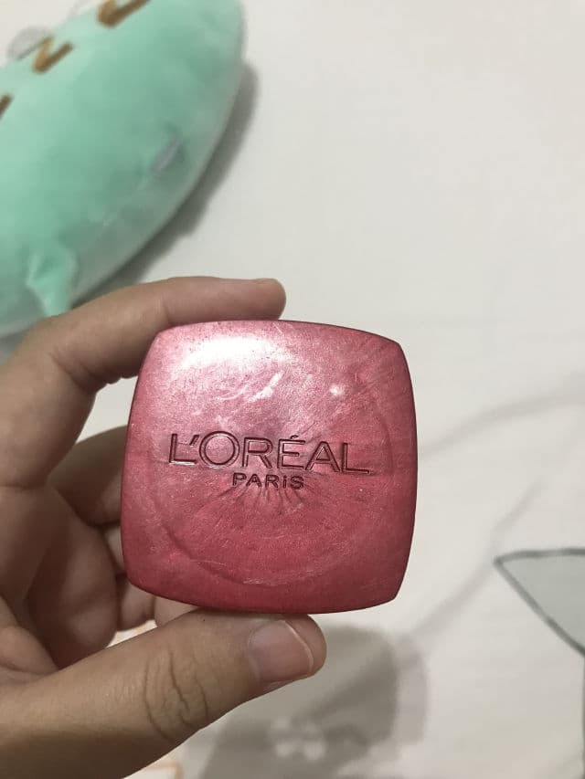 Loreal Revitalift Day Cream SPF 30 review photo by Ebehh
