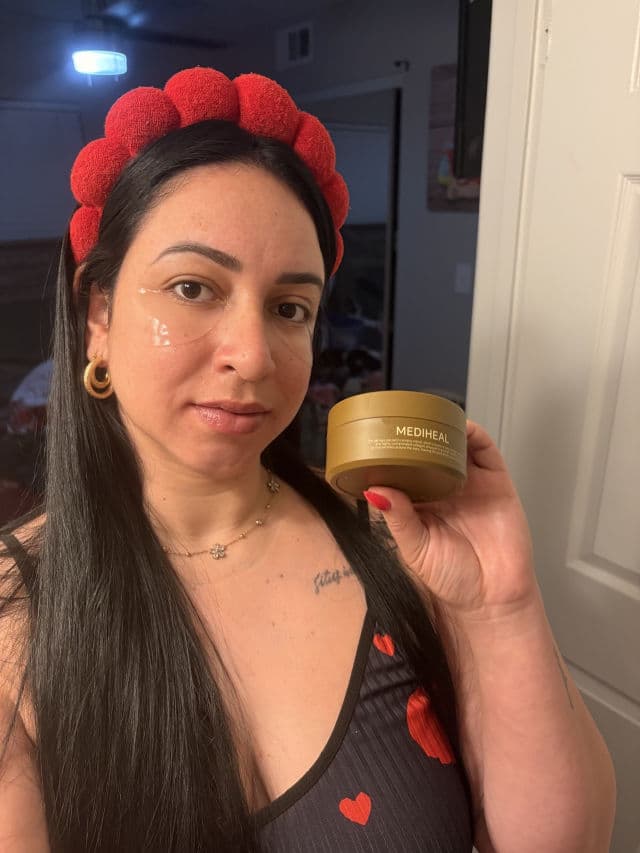 MEDIHEAL Retinol Collagen Under Eye Patch review photo by Alieen