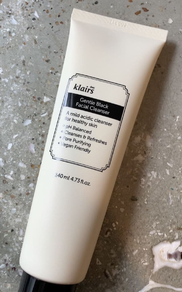 Gentle Black Facial Cleanser product review