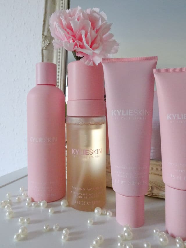 KYLIE SKIN Foaming Face Wash review photo by baobeaute
