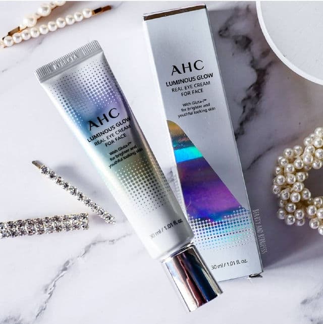 AHC Luminous Glow Real Eye Cream For Face review photo by beautyandberriesss