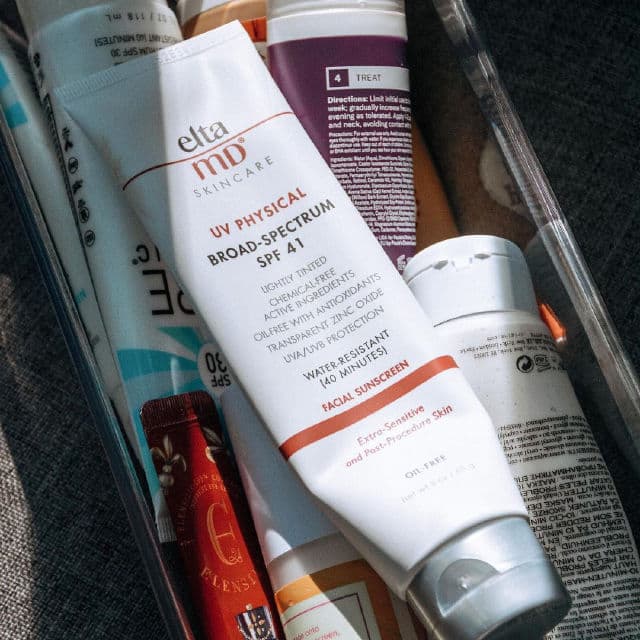 EltaMD UV Physical Broad-Spectrum SPF 41 Sunscreen - Tinted review photo by beautyerudite