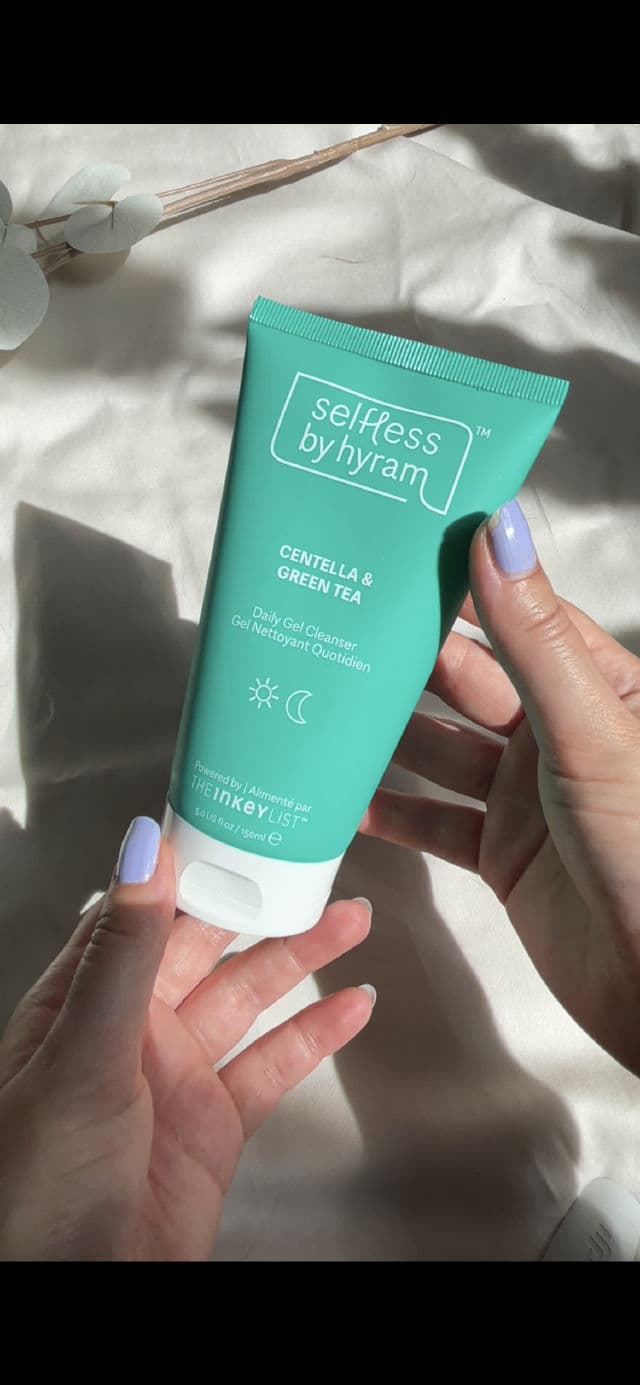 Selfless by Hyram Centella & Green Tea Hydrating Gel Cleanser review photo by beautyglas