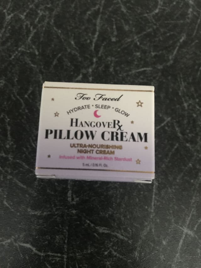 Too Faced Hangover Pillow Cream Ultra-Nourishing Night Cream review photo by beebee30
