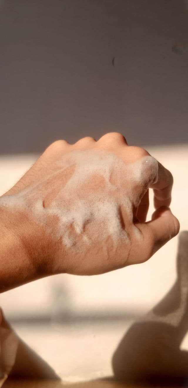 ETUDE SoonJung pH 6.5 Whip Cleanser review photo by juliankim
