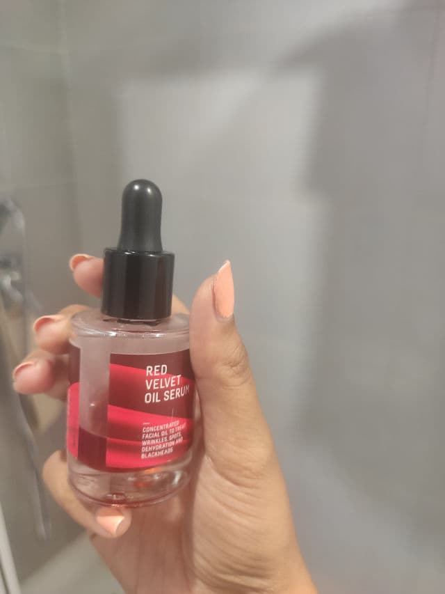 Freshly Cosmetics Red Velvet Oil Serum review photo by biobeautytips