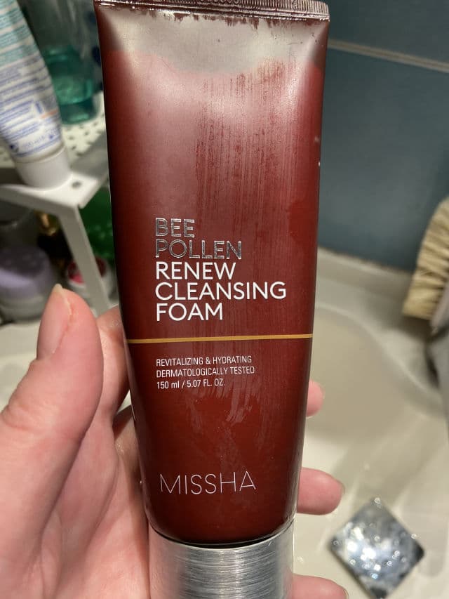 MISSHA Bee Pollen Renew Cleansing Foam review photo by bloodhunnter