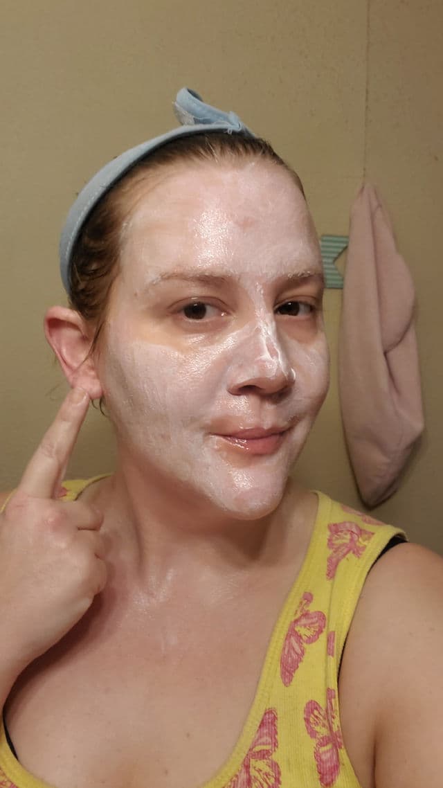 Sun Bum Travel Size Sunscreen Lotion SPF 30 review photo by beautybonnebeth