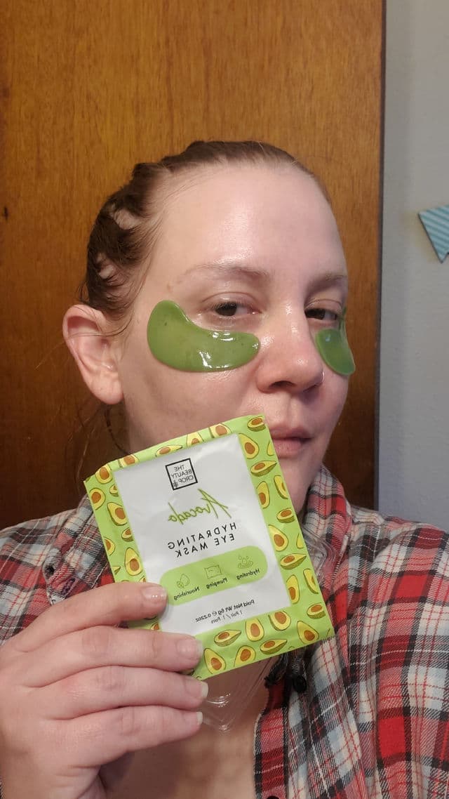 The Beauty Crop Avocado Hydrating Eye Mask review photo by beautybonnebeth