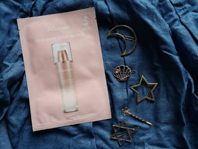 JMsolution Glow Luminous Aurora Mask review photo by bubblyvivi