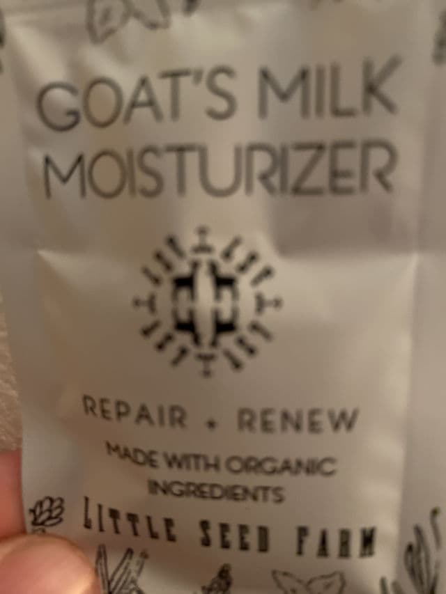 Little Seed Farm Goat's Milk Moisturizer review photo by butfirstproduct