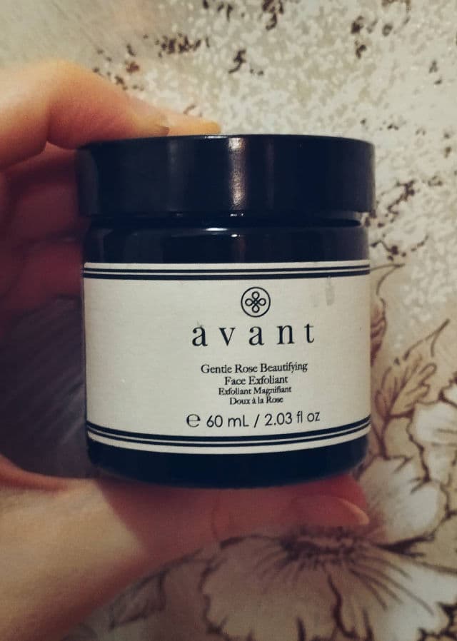 Avant Skincare Gentle Rose Beautifying Face Exfoliant review photo by PickyMickys