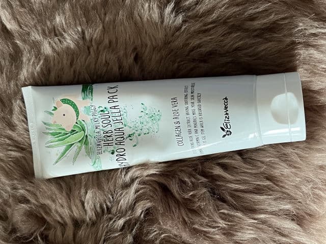 ELIZAVECCA Herb Soul Hydro Aqua Jella Pack review photo by helenaamyhre