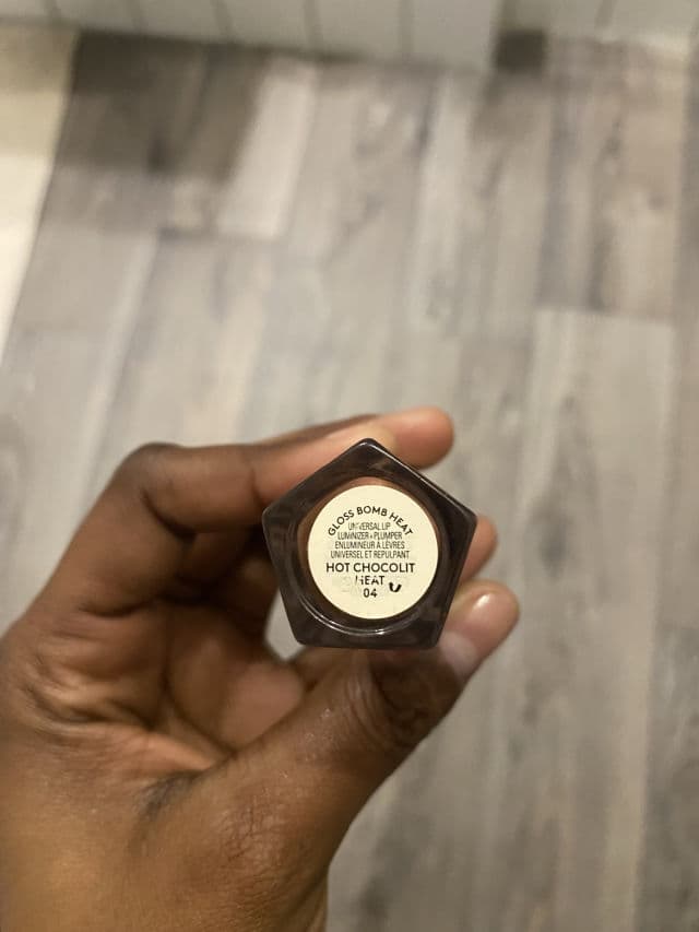 Fenty Beauty Gloss Bomb Heat Universal Lip Luminizer + Plumper - Fenty Glow Heat review photo by lucyworlddiary