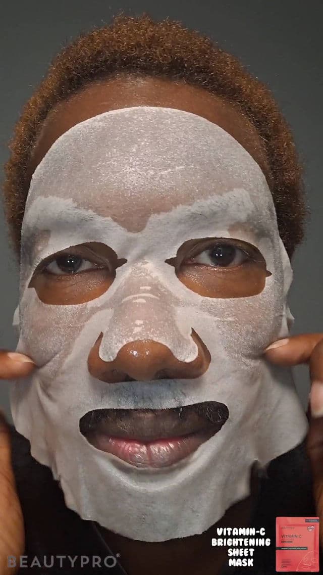 BeautyPro Brightening Collagen Sheet Mask with Vitamin C review photo by CHASEJLONDON