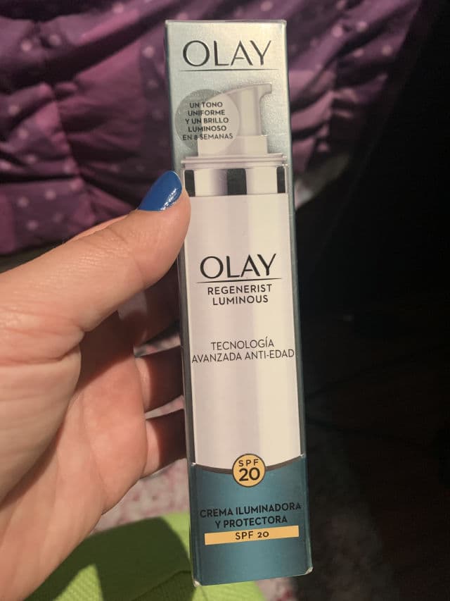Olay Regenerist Luminous Brightening Moisturiser Cream SPF20 review photo by cams99
