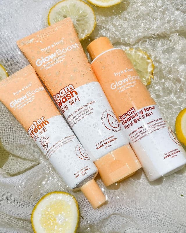 Hyaloo Glow Boost Water Cream SPF 50 PA +++ review photo by carrotstickbeauty