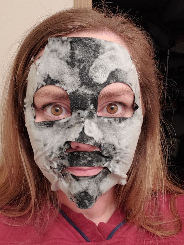 Yes to Tomatoes Detoxifying Bubbling Paper Mask  review photo by tryingitwithCassie