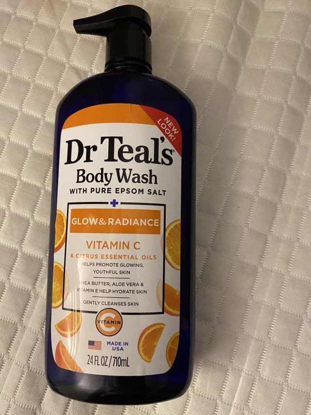 Dr Teal's Glow & Radiance Body Wash with Vitamin C review photo by Paolamhe