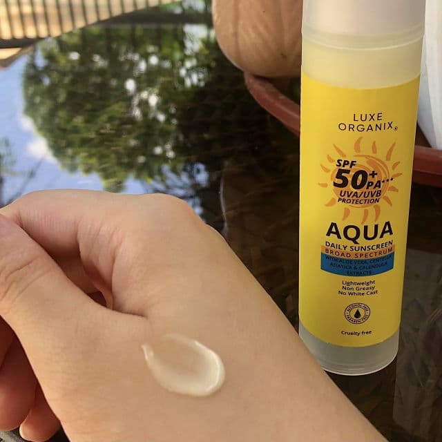 Luxe Organix SPF 50+ PA+++ UVA/UVB Protection Aqua Daily Sunscreen review photo by celestxne