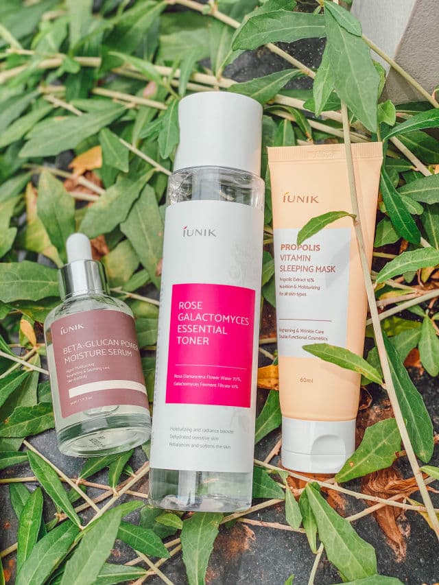 Iunik Rose Galactomyces Essential Toner review photo by celineysphn