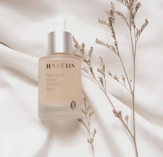 HAYEJIN Blessing of Sprout Enriched Serum review photo by Chaerish