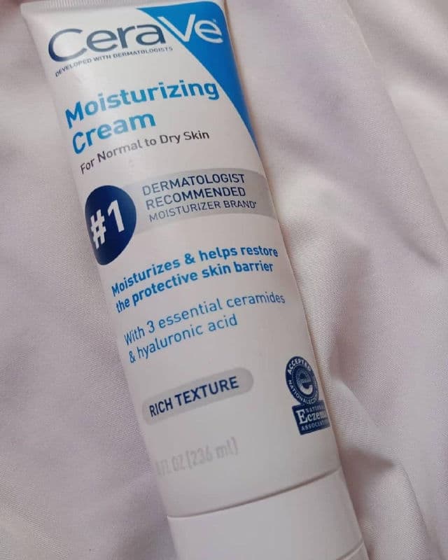 CeraVe Creme Hidratante (Hydrating Cream) review photo by glowskinwithin