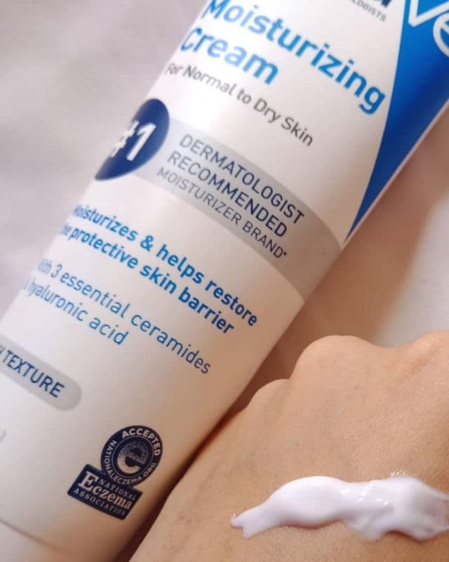 CeraVe Creme Hidratante (Hydrating Cream) review photo by glowskinwithin