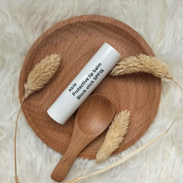 Abib Protective Lip Balm Block Stick SPF15 review photo by chloemont