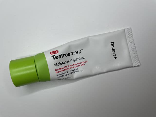 Dr. Jart+ Ctrl-A Teatreement Moisturizer review photo by christinesskin