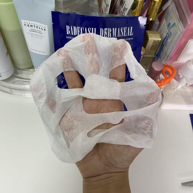 23 Years Old 23 years old Badecasil Dermaseal Mask 25g review photo by cikbskincarestories