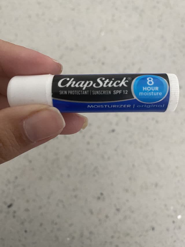 ChapStick Moisturizing Skin Protectant/Sunscreen SPF 15 review photo by CindyCuidaTuPiel
