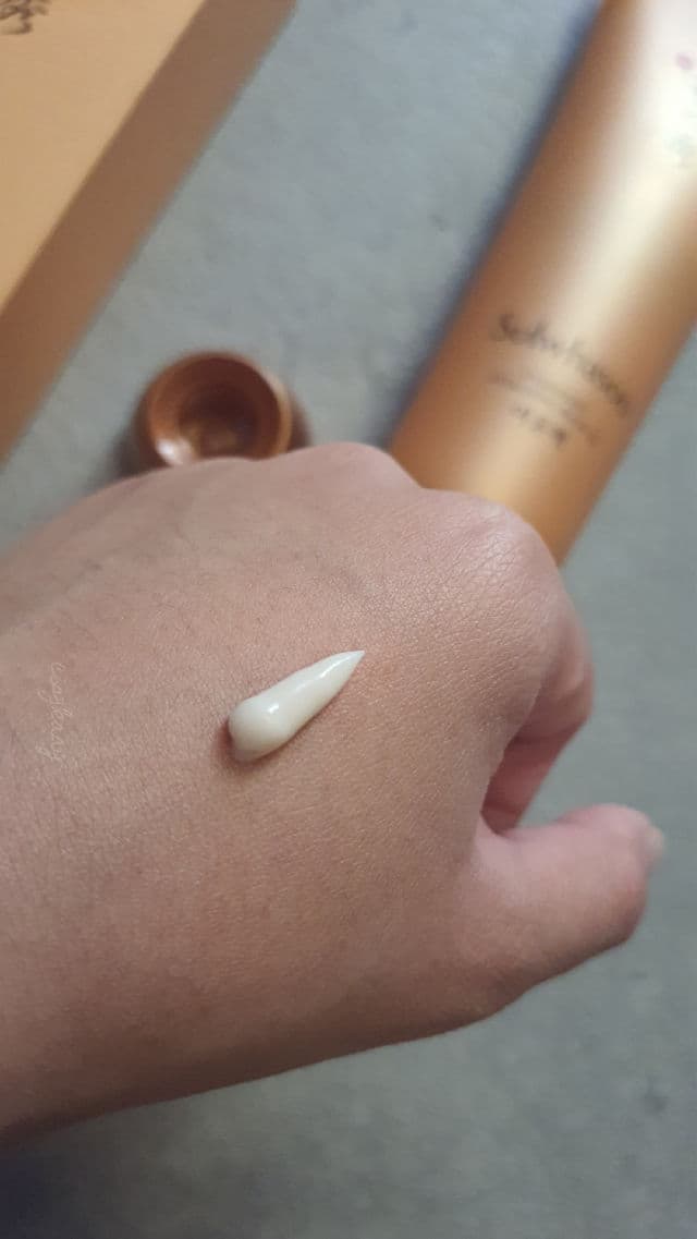 Sulwhasoo Overnight Vitalizing Mask EX review photo by ciszkaay