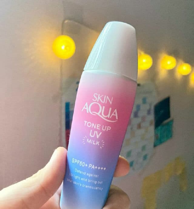 SKIN AQUA Tone Up UV Milk Sunscreen SPF 50+/PA++++ review photo by skinartery