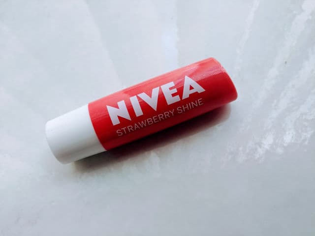 Nivea Strawberry Shine Lip Balm review photo by hellococo
