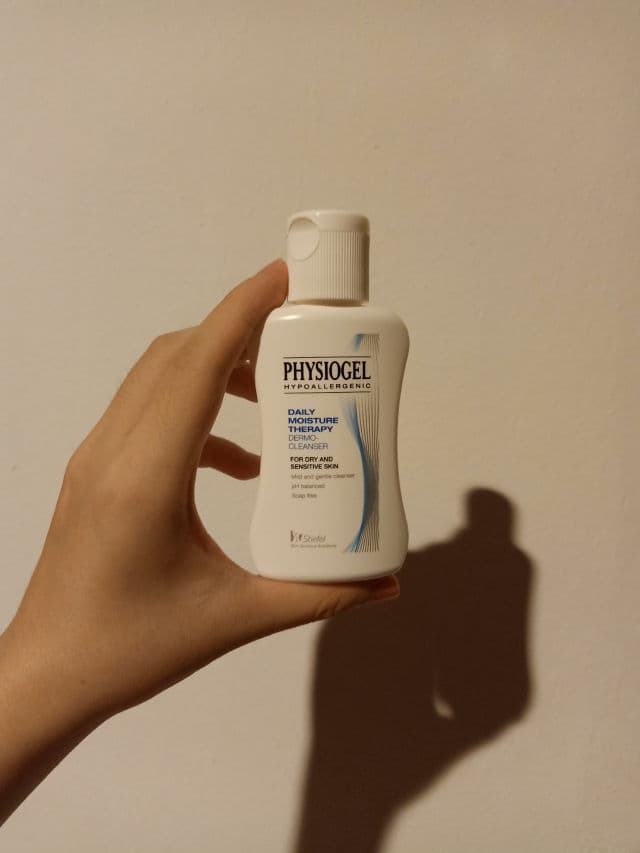 Physiogel Daily Moisture Therapy Cleanser review photo by cypress