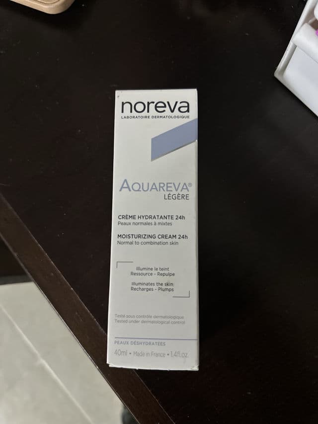 Noreva Laboratoires Aquareva 24h Light Moisturizing Cream review photo by salam1251